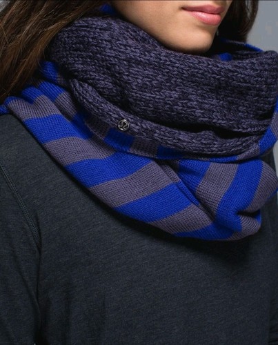 Lululemon Blissed Out Circle Scarf Black Grape Nightfall Pigment Blue Wool