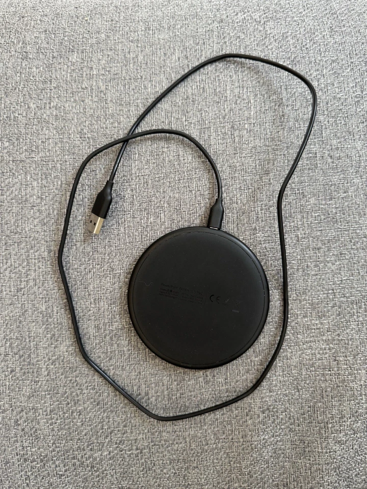 Anker Powerport Wireless 5 Pad 5W para iPhone - Negro Foto 2 de 2