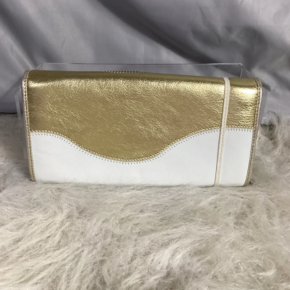 Braccialini Cuero Brownie Pez y Gancho Doble Plegable Bolso sin asas Negro Dorado Blanco 01 Foto 3 de 4