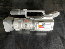 Sony Digital Handycam DCR-VX2000 NTSC