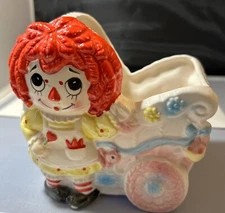 Vintage 1976 Raggedy Ann Baby Buggy Ceramic Planter And Music It’s A Small World