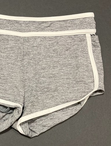 Girls Athleta Gray Shorts Size 12 EUC - Picture 3 of 3