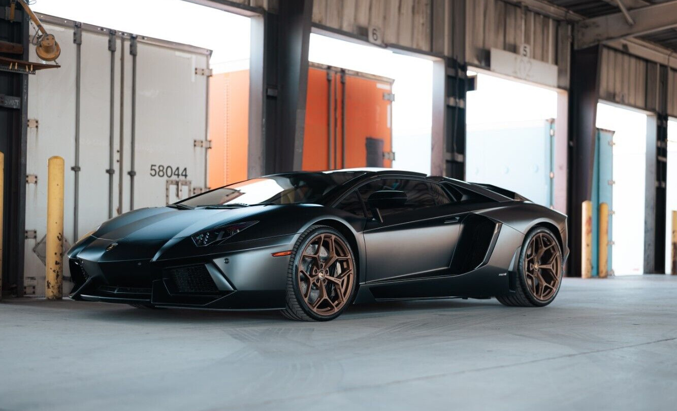 AVENTADOR  WHEELS RIMS FORGED NEW 2013 2014 OEM SPEC LAMBORGHINI  SVJ REVUELTO !