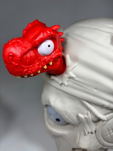 Zuru Smashers T-Rex Dino Island Giant 13"x8" Skull w Light & Sound Eye - Empty - Picture 2 of 6
