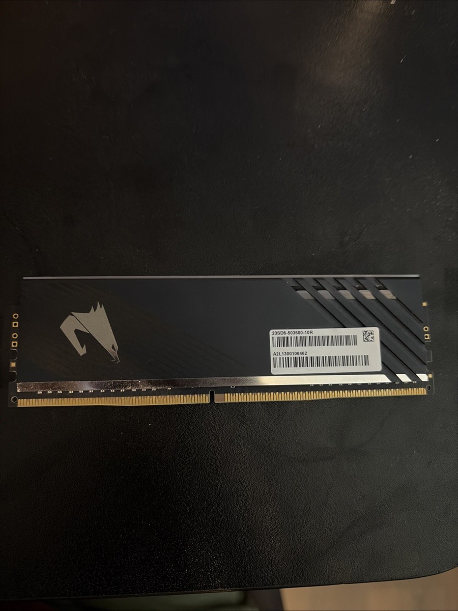 Gigabyte Aorus RGB 8GB CL18 3600MHz DDR4 (RARE) 20SD6-503600-10R