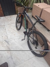 Carrera Kraken Mountain Bike Frame 27.5 Large Carbon Wheels