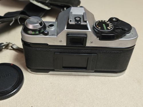 Canon AE-1 Program 35mm SLR + FD 50mm f/1.8 Lens - Vintage, Tested & Working - Picture 9 of 11