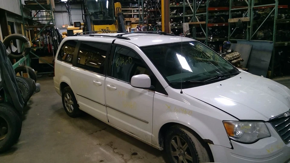 Radiator Standard Cooling Fits 08-10 CARAVAN 4366666 - Изображение 3 из 4