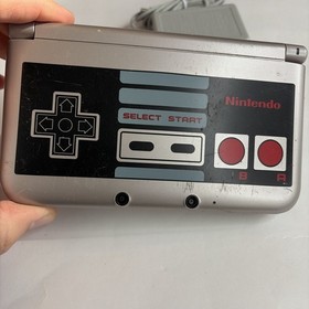 Nintendo 3DS XL Retro Silver Edition (NES Controller) w/ Charger US Model Tested