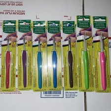 CLOVER AMOUR CROCHET HOOK SET LOT OF 7 BRAND NEW