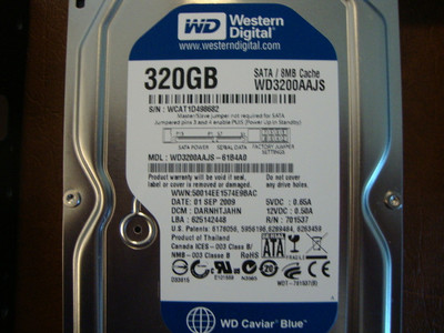 Western Digital WD3200AAJS-61B4A0  DCM:DARNHTJAHN 3.5'' 320gb Sata HDD