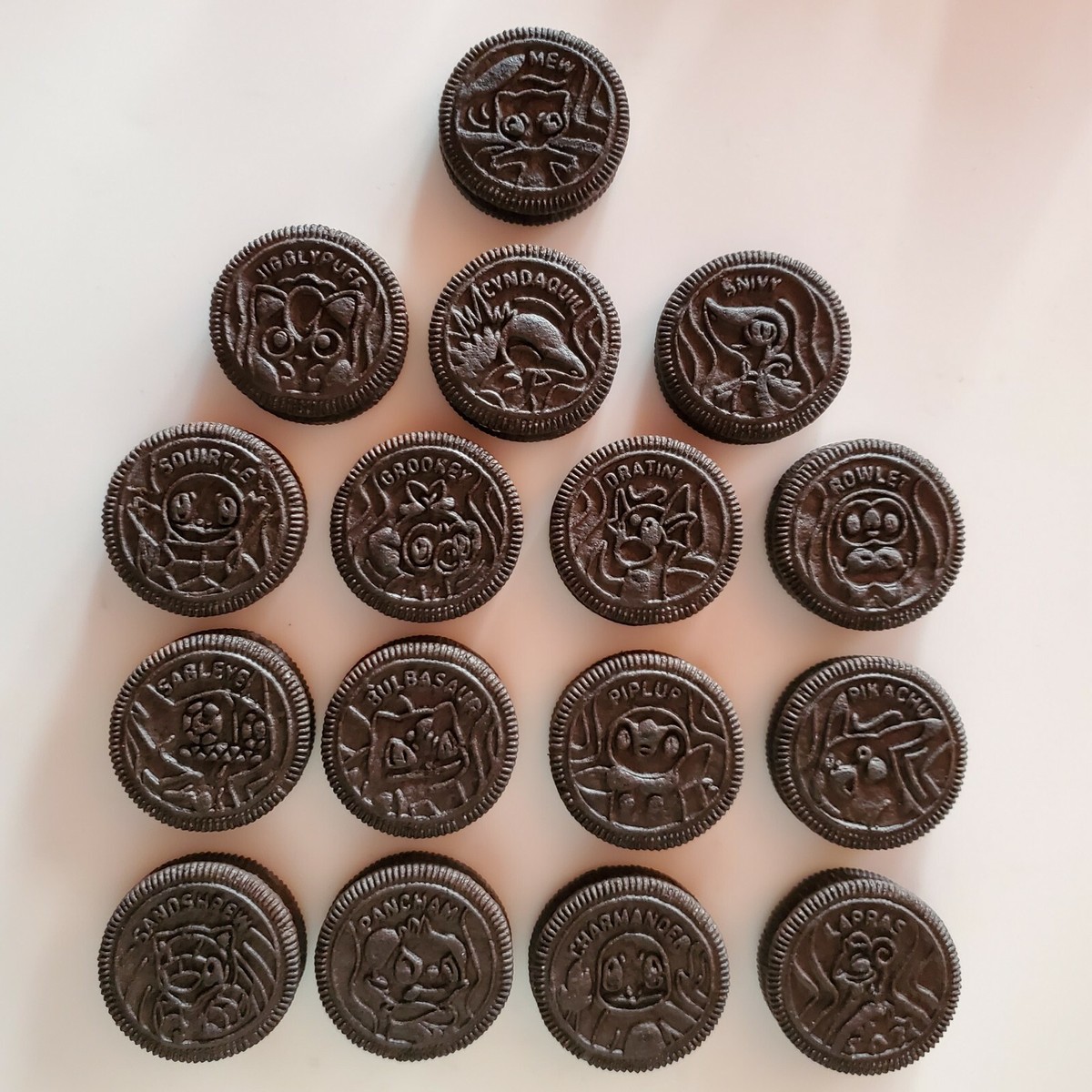Pokemon 2021 Oreos Limited Edition Cookies Complete 16 Set