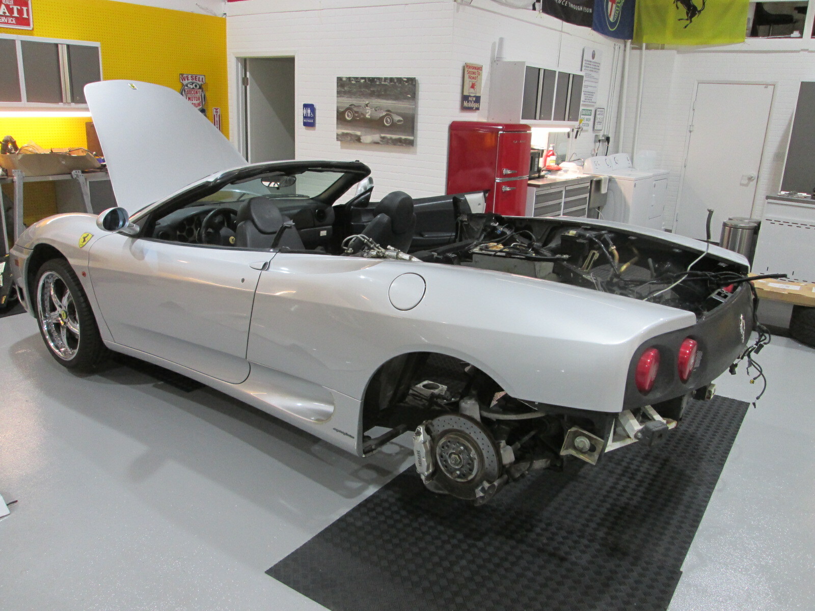 Ferrari 360,430 Spider - Convertible Top Cover - P/N 66461700