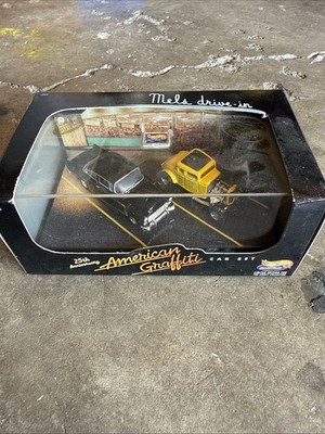 Hot Wheels 25th Anniversary American Graffiti 55 Chevy 32
