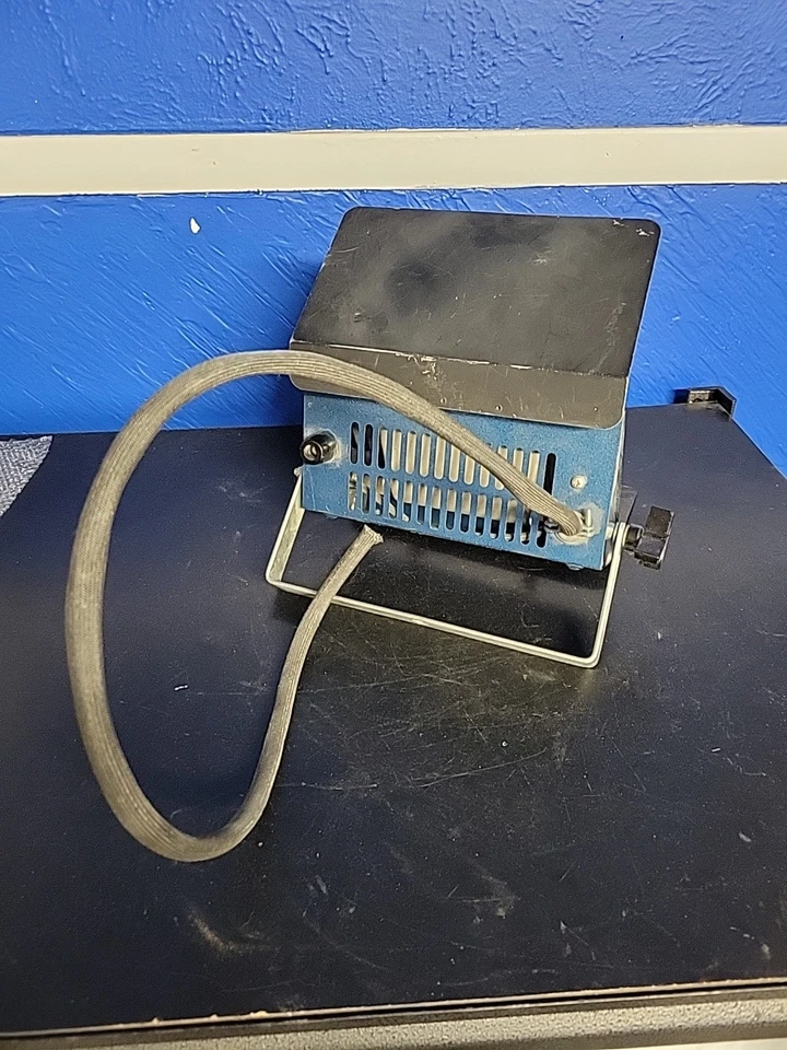 Colortran 108-005 Spot Set Light - Image 2 of 4