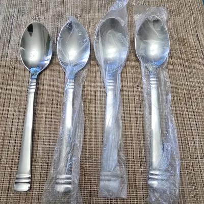 New! SET OF 4 CAMBRIDGE CODIE Glossy Stainless Steel Flatware TEASPOONS