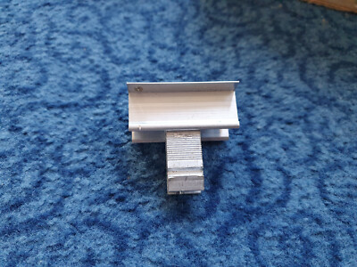 200 Stück Mittelklemmen Schletter RapidPro, 50 mm lang, für Module 30 ... 40 mm.