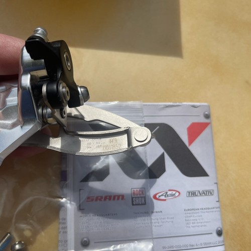 SRAM XX FRONT DERRAILEUR, 2x10 , Direct Mount , Top Pull - Picture 3 of 4