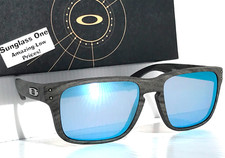 Oakley HOLBROOK S Woodgrain PRIZM POLARIZED Deep Water Youth Sunglass 9509-05