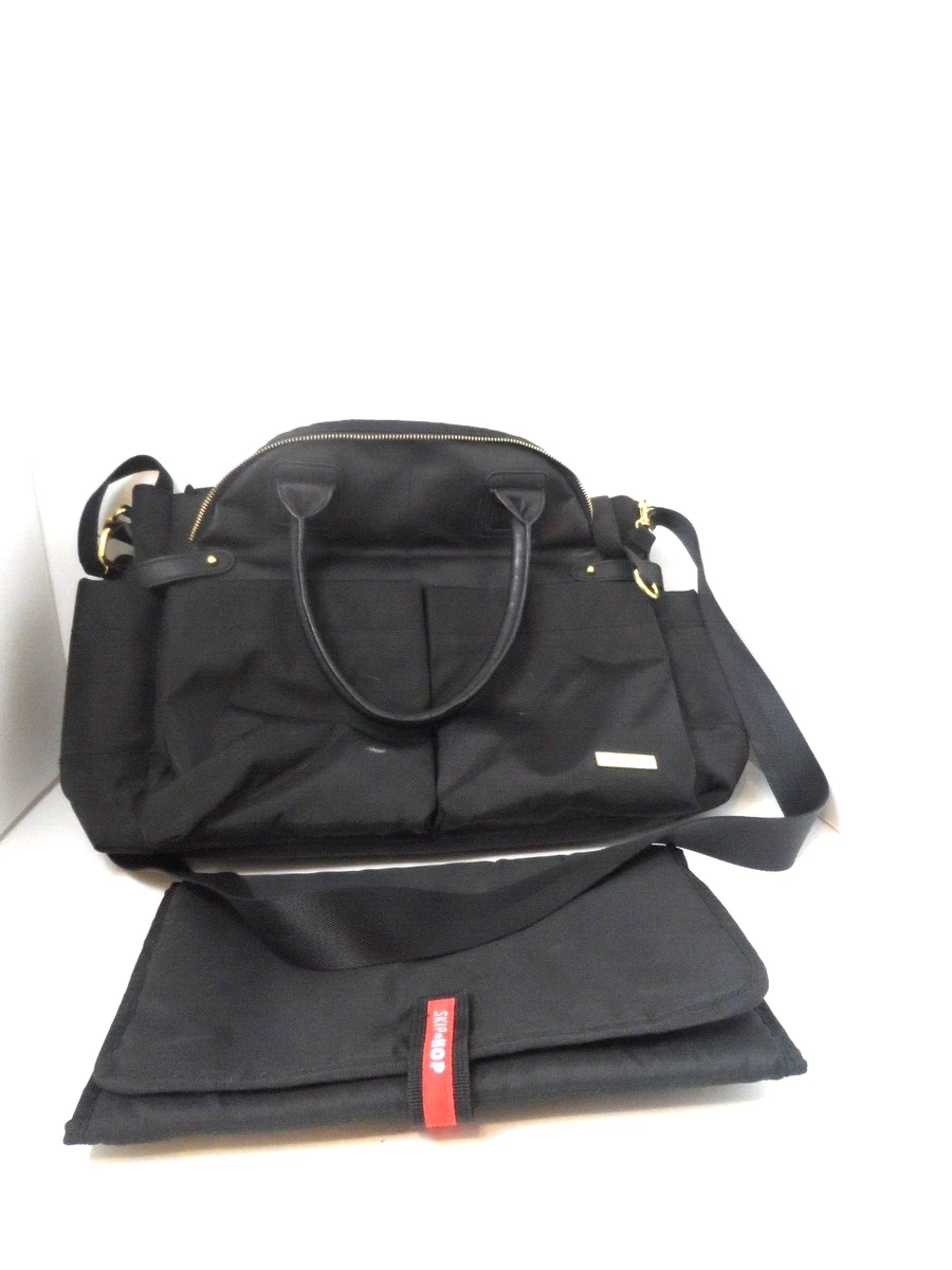 SKIP HOP Duo Signature Messenger Diaper Bag Solid Black With