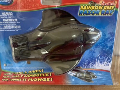 NEW 2 SWIM WAYS RAINBOW REEF RAZOR STING RAY SWIMMING POOL TOY