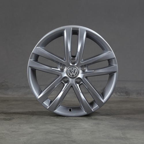 17 pouces original VW Touran II 5T1 Salvador 5TA601025G jantes alu - Photo 2 sur 5