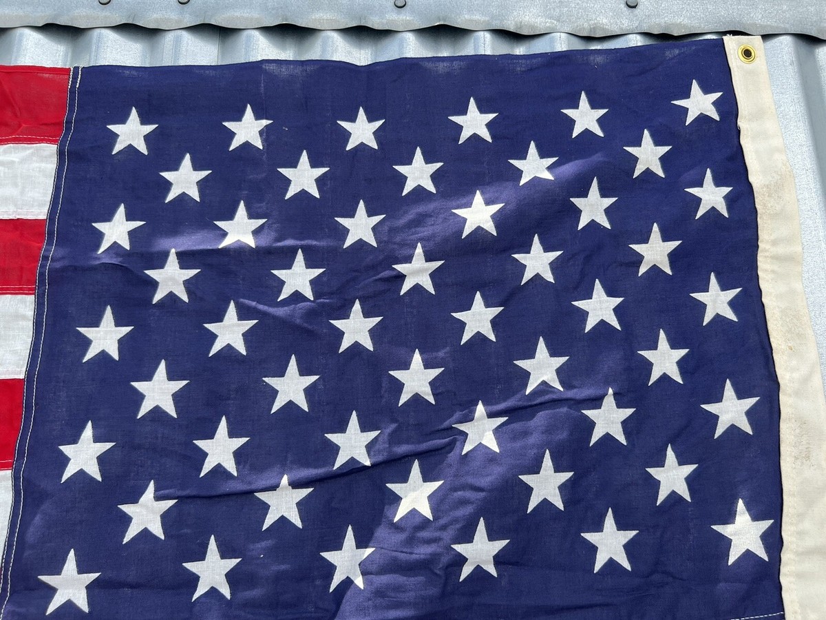 DETTRA EVERWEAR 3 x 5 American Flag ( Nice & Bright - Few spots