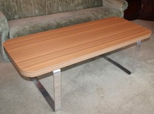 Haushaltsauflösung: Couchtisch, Platte ca. 150 x 60 x 50 cm