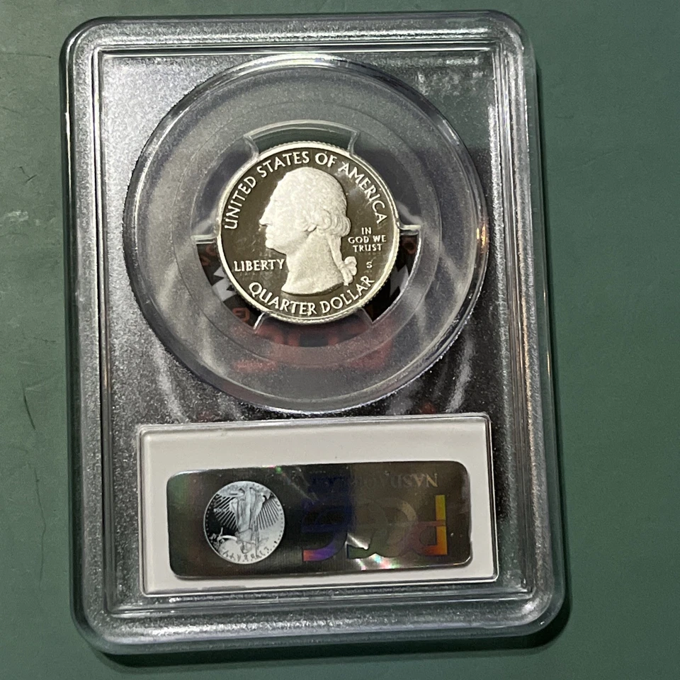 2011-S 25c SILVER PCGS PR70DCAM OLYMPIC NATIONAL PARK QUARTER PROOF DEEP CAMEO - Image 2 of 3