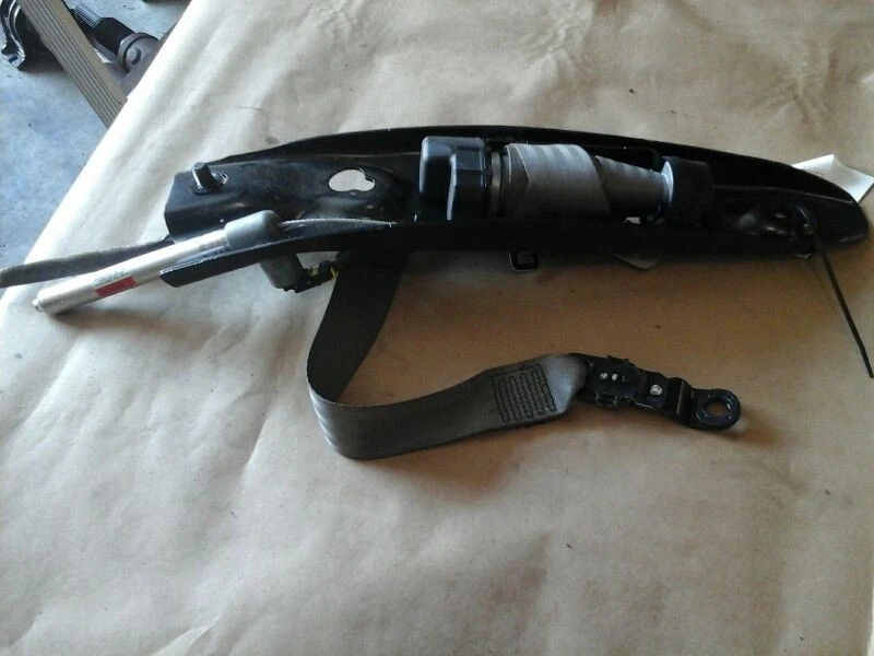 Seat Belt Front Bucket Seat Passenger Retractor Fits 03-04 VOLVO XC90 79199 Foto 2 de 4