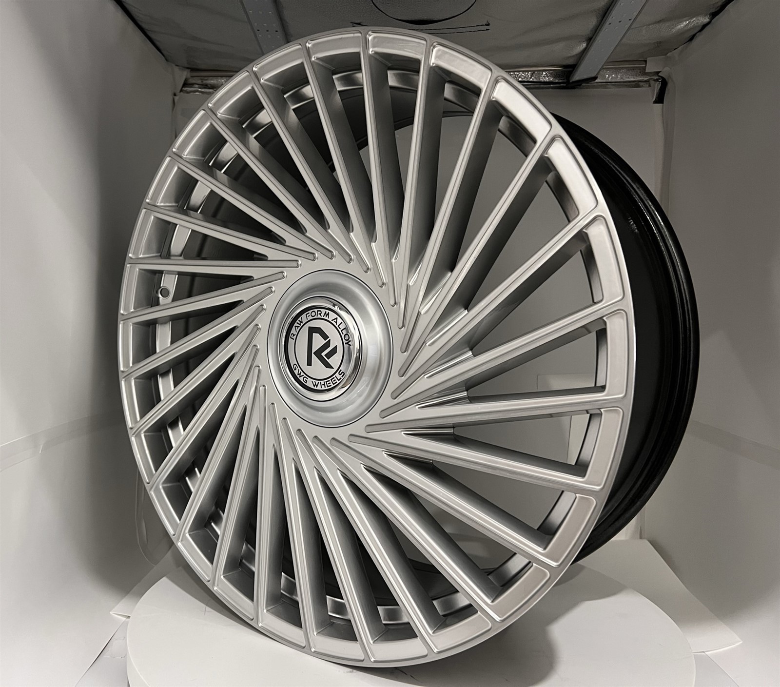 RF2 22 inch Stagg Silver Rims fits BMW I8 2015 - 2019