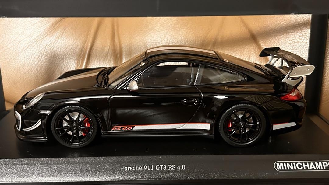 ポルシェ911 GT3 RS4.0 1/18 ミニチャンプス ポルシェ911 GT3 RS4.0 1/18 ミニチャンプス Porsche 911 GT3