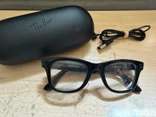 Ray-Ban Stories Wayfarer Smart Glasses Bluetooth Wi-Fi with Case