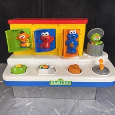 123 Sesame Street Pop Up Pals Singing Musical Ernie Elmo Works But Read 2004