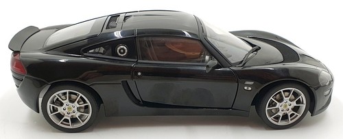 Autoart 1/18 Scale Diecast DC16723P - Lotus Europa - Black - Picture 4 of 5
