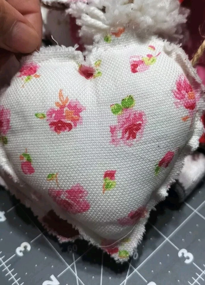 Heart Garland - Image 3 of 4