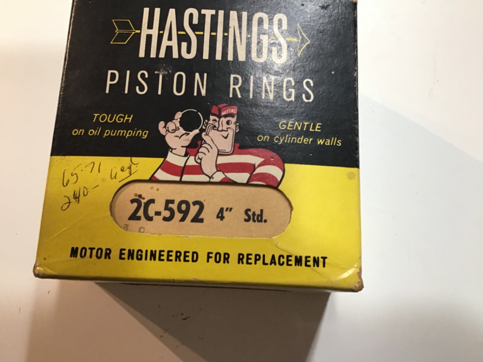 240 or 300 Ford 6-Cylinder Engine Ring Set-image