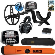 Garrett AT PRO Metal Detector Special w/ Pinpointer, Box, Book, Bag