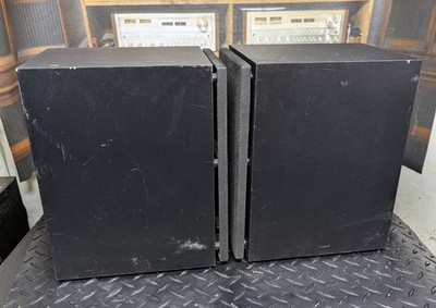 Klipsch R-14M 4in Reference Bookshelf Speaker - 2 Pieces Black for