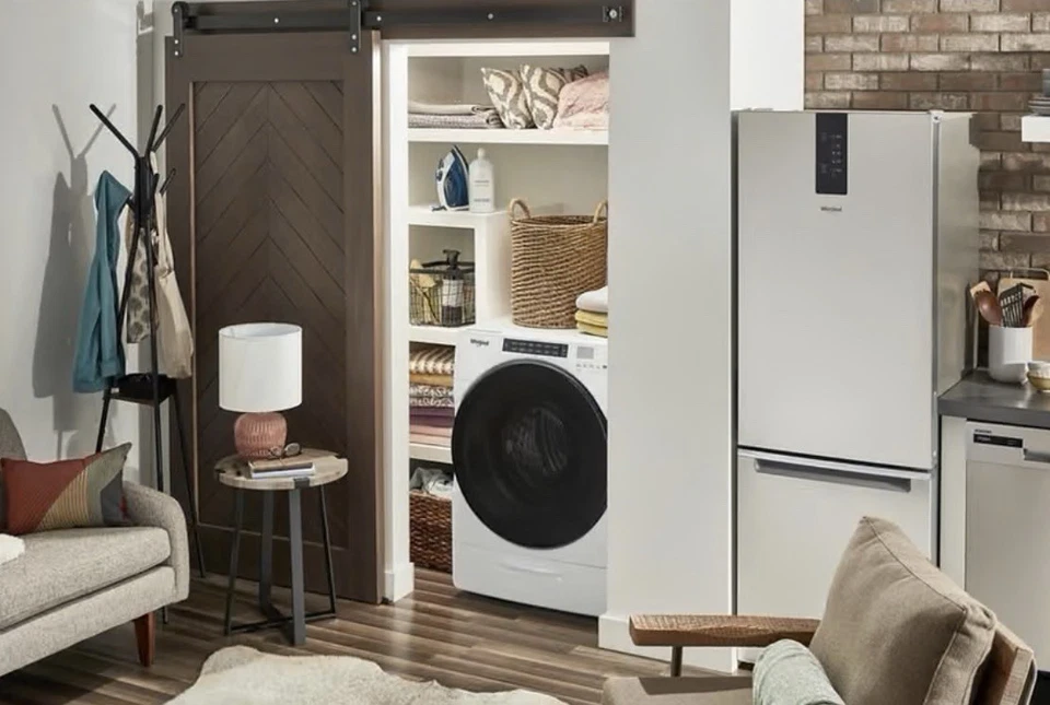 4.5 Cu. Ft. Ventless Washer Dryer Combo | Powerful All-In-One Laundry Solution - Image 2 of 4