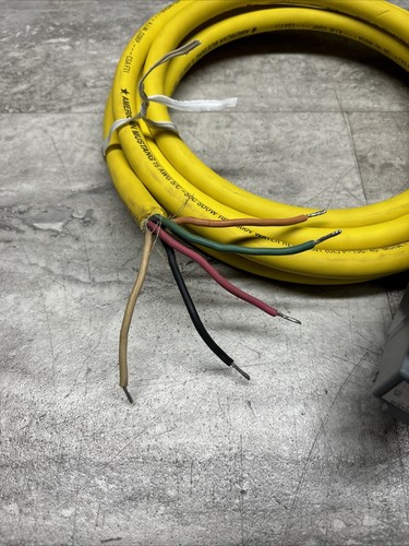Interruptor de límite de alta resistencia Eaton Cutler Hammer E50SA6P12 con cabezal y rodillo E50DR1 - Imagen 8 de 10
