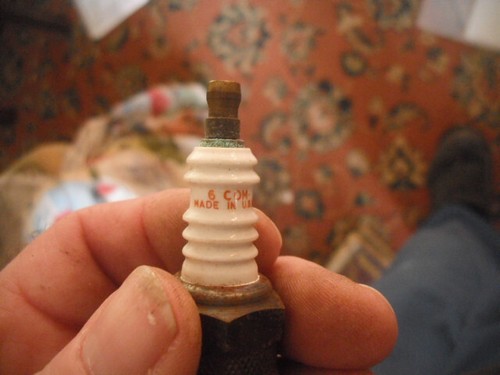 Champion 6 COM . Vintage Spark Plug . Vintage Tractor ETC New old stock - Picture 3 of 3
