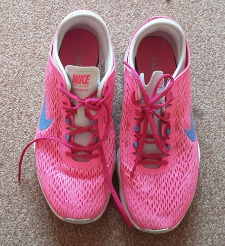 nike pink running trainers