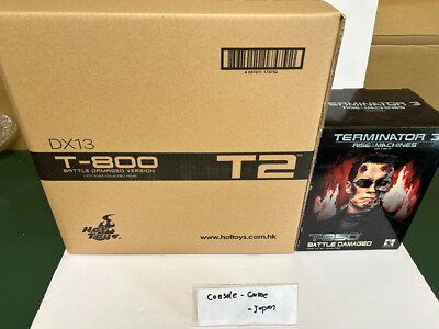 Hot Toys DX 13 Battle Damaged Terminator 2 T-800 and Rise of the
