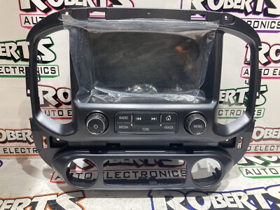 2016 - 2018 Chevy Colorado OEM Touch Screen Radio Navigation Display w/o Vents