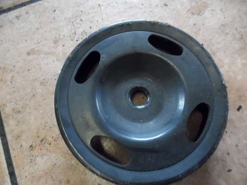 VW Polo 9N Riemenscheibe Kurbelwelle 03D105255D