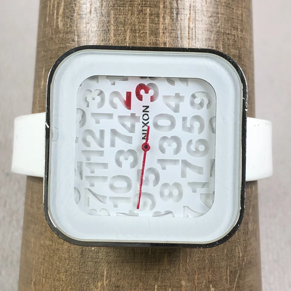 Reloj Nixon The Rocio Mujer Vestido Banda Silicona Cuadrado Cuarzo Analógico 38mm 6 3/4" Foto 2 de 4