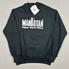 Vintage Sweatshirt Manhattan New York 80s Crewneck Twin Towers Art Medium New
