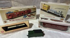 Lot of 4 Bachmann  1 IHC HO Scale Trains  add'l 2