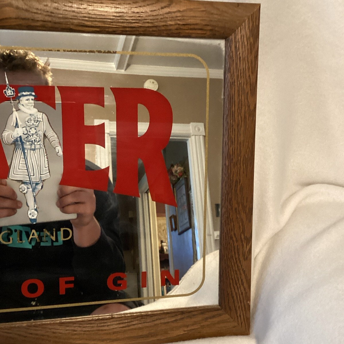 Beefeater Mirror Sign Wooden Frame Bar Man Cave Gin England